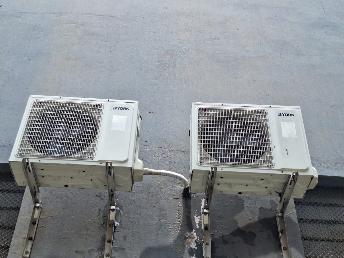 SERVICIO DE INSTALACION DE EQUIPOS DE AIRE ACONDICIONADO